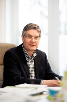 Portrait Dr. Frank Stümpel